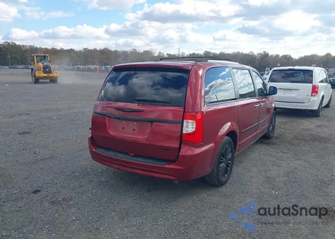 2012 Chrysler Town & Country Limited from USA, damaged, VIN 2C4RC1GG6CR196110